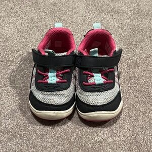 Stride Rite 360 Carson - Size 4T